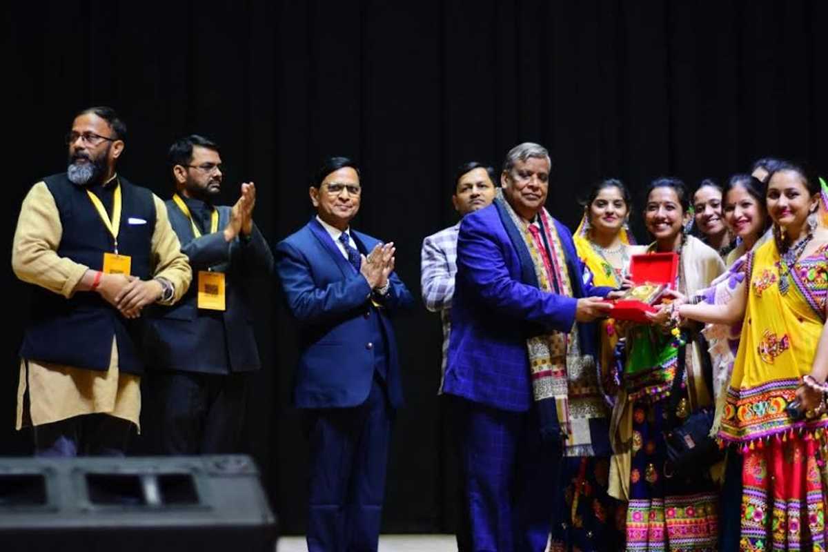 जीबीयू में आयोजित अंतरराष्ट्रीय कांफ्रेंस में सांस्कृतिक संध्या का आयोजन